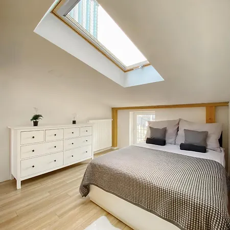 아파트 Scandi-style Escape In